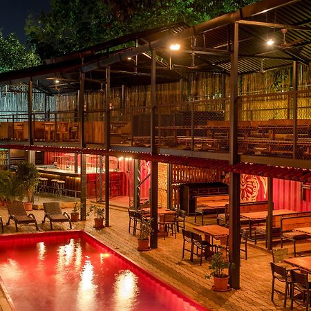 Beach Box Hotel Baga Gosavvy Collection Ngoại thất bức ảnh